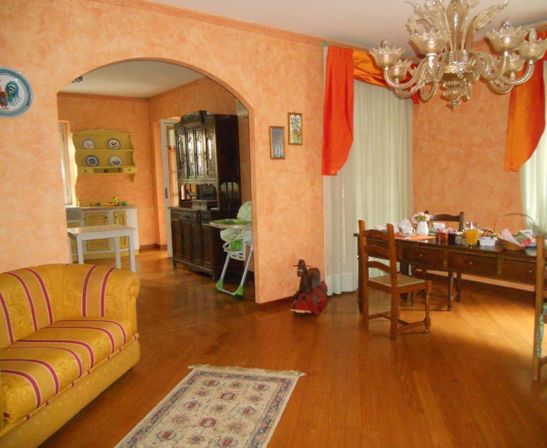 Beb Villa Aurora Carmagnola Habitación foto